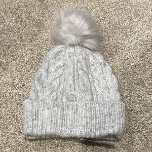 LOFT Light Gray Knit Beanie